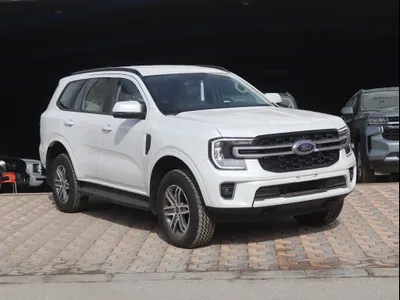 2025 فورد ايفرست