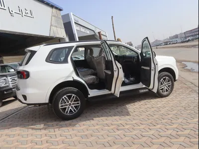 2025 فورد ايفرست