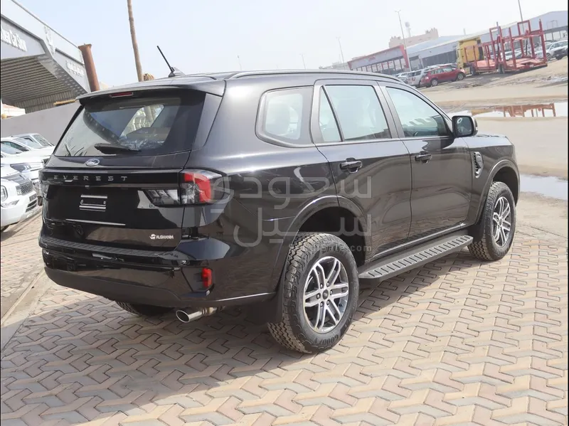 2025 فورد ايفرست