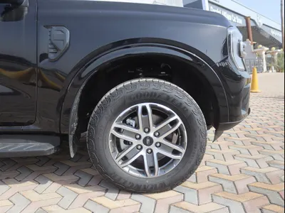 2025 فورد ايفرست