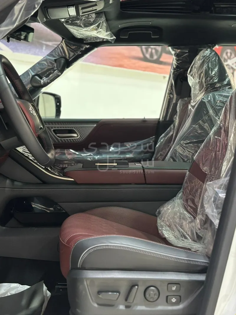 2025 انفينيتي كيو اكس 80