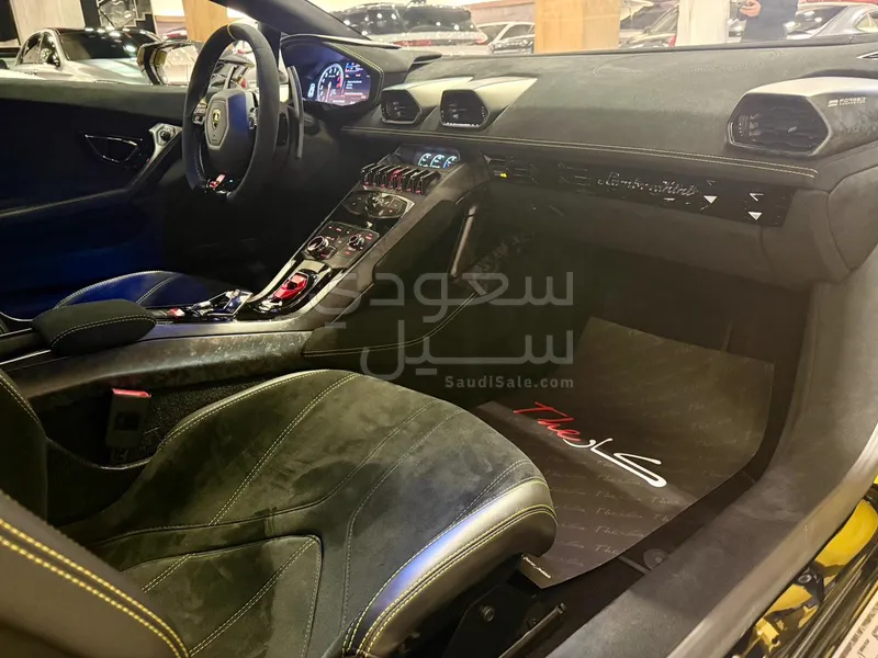 2018 لمبرجيني هوراكان بيرفورمانت