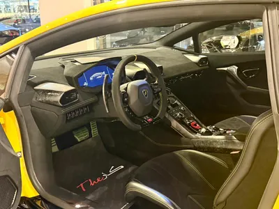 2018 لمبرجيني هوراكان بيرفورمانت