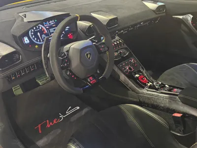 2018 لمبرجيني هوراكان بيرفورمانت