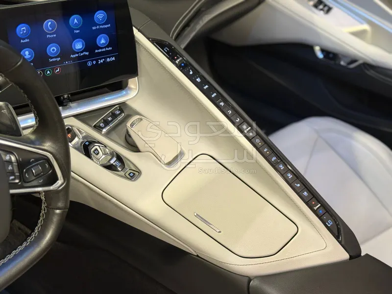 2023 شفروليه كورفيت سي 8