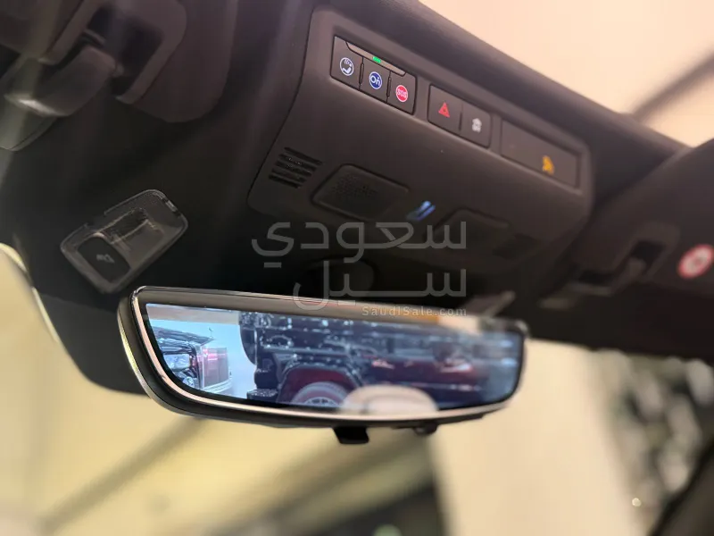 2023 شفروليه كورفيت سي 8