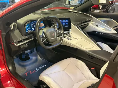 2023 شفروليه كورفيت سي 8