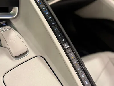 2023 شفروليه كورفيت سي 8