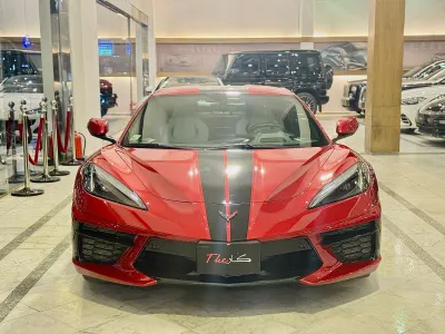 2023 شفروليه كورفيت سي 8