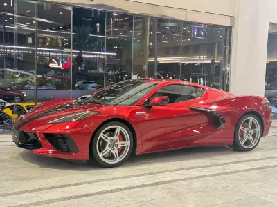 2023 شفروليه كورفيت سي 8