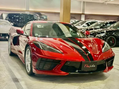 2023 شفروليه كورفيت سي 8