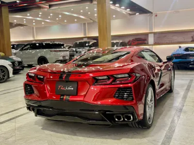 2023 شفروليه كورفيت سي 8