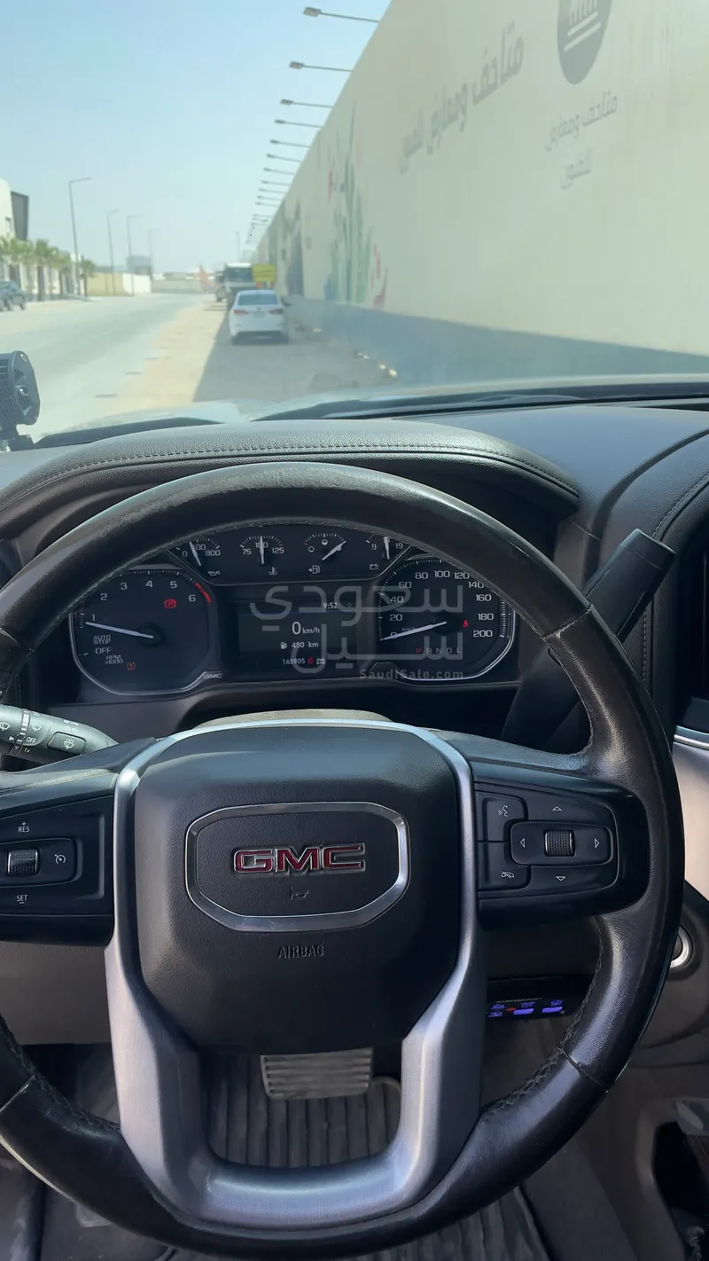 2019 جي ام سي سييرا اليفيشن