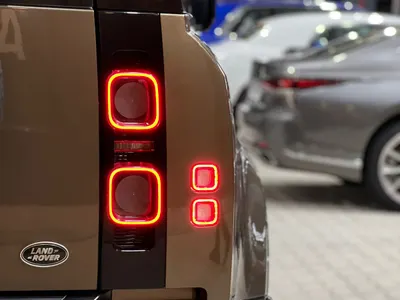 2021 لاند روفر ديفيندر اكس