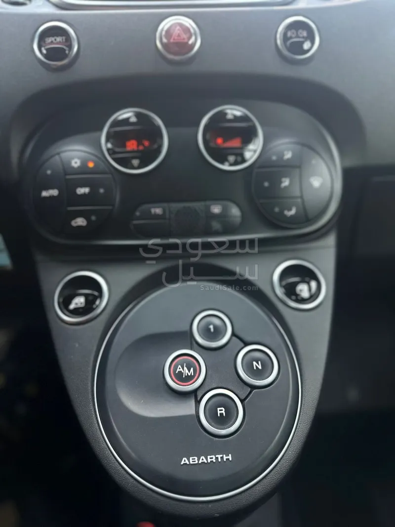 2021 فيات ابارث 595 كومبيتزيون