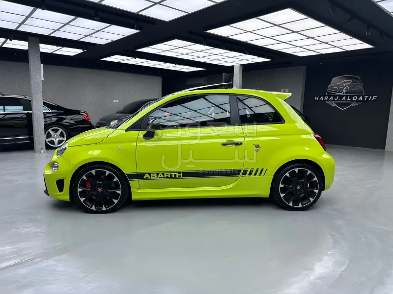 2021 فيات ابارث 595 كومبيتزيون