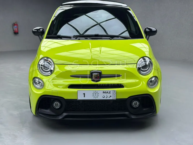 2021 فيات ابارث 595 كومبيتزيون