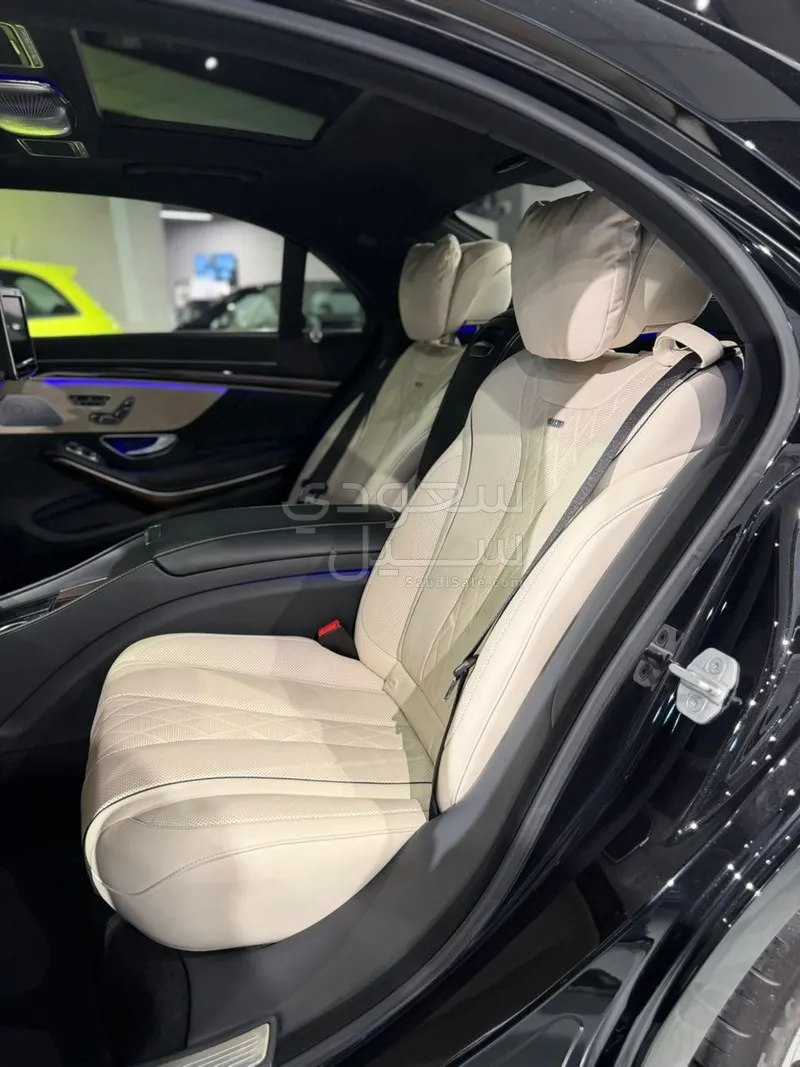 2015 مرسيدس - بنز إس 600