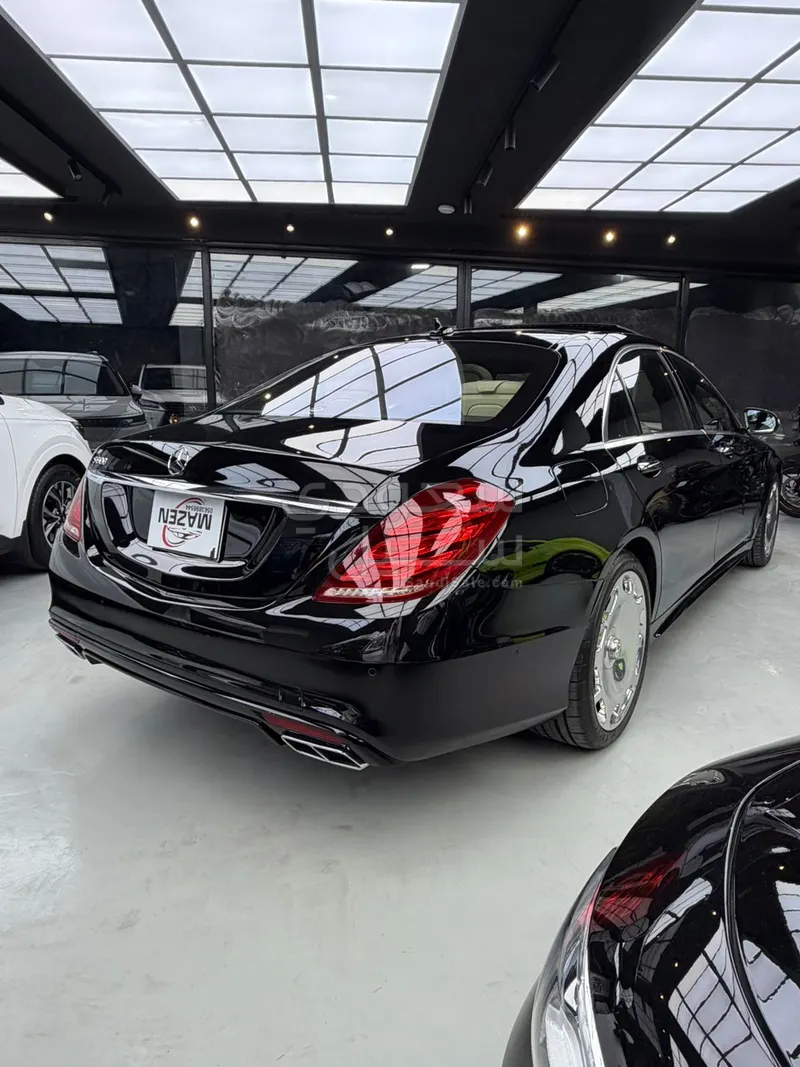 2015 مرسيدس - بنز إس 600