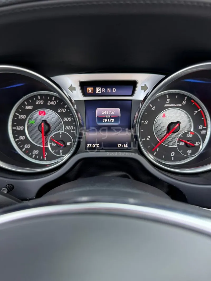 2017 مرسيدس - بنز إس إل 63 أي إم جي