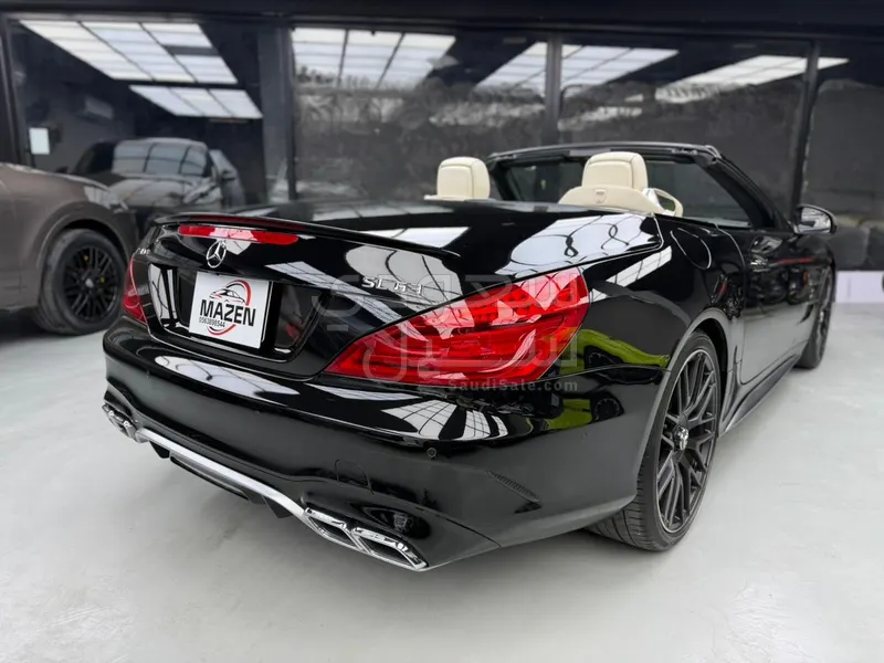 2017 مرسيدس - بنز إس إل 63 أي إم جي