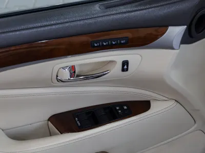 2013 لكزس إل إس 460 إل