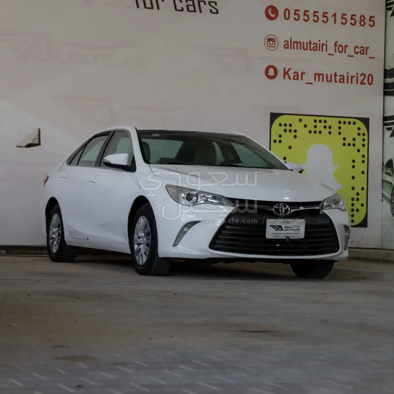 2016 تويوتا كامري جي ال