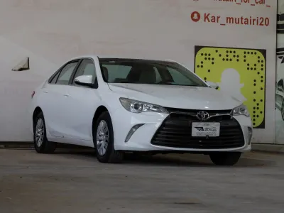 2016 تويوتا كامري جي ال