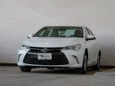 2016 تويوتا كامري جي ال