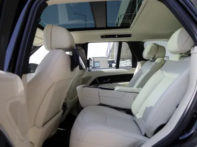 2023 لاند روفر رينج روفر اوتوبيوغرافي