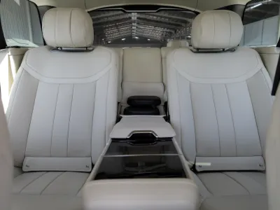 2023 لاند روفر رينج روفر اوتوبيوغرافي