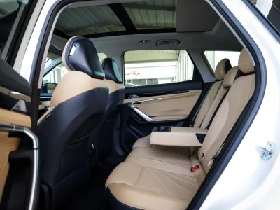 2024 جيلي بريفيس