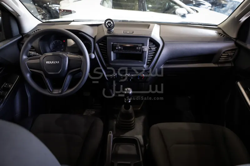 2026 ايسوزو بيكب غمارتين