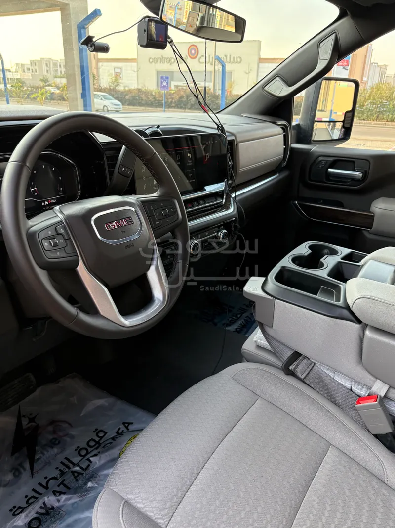 2025 جي ام سي سييرا اتش دي 2500