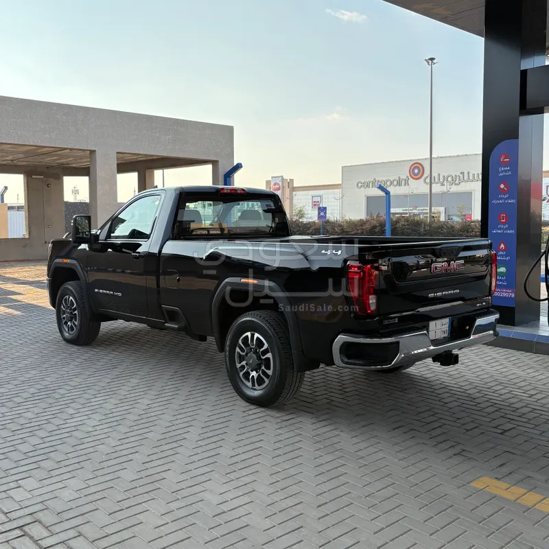 2025 جي ام سي سييرا اتش دي 2500
