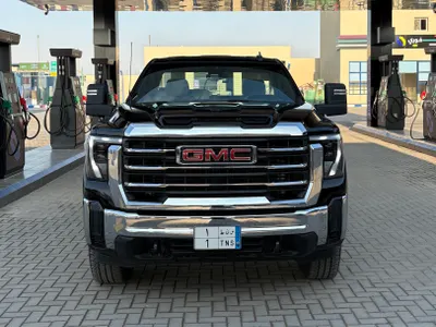 2025 جي ام سي سييرا اتش دي 2500