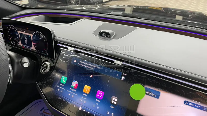 2025 مرسيدس - بنز إي 200