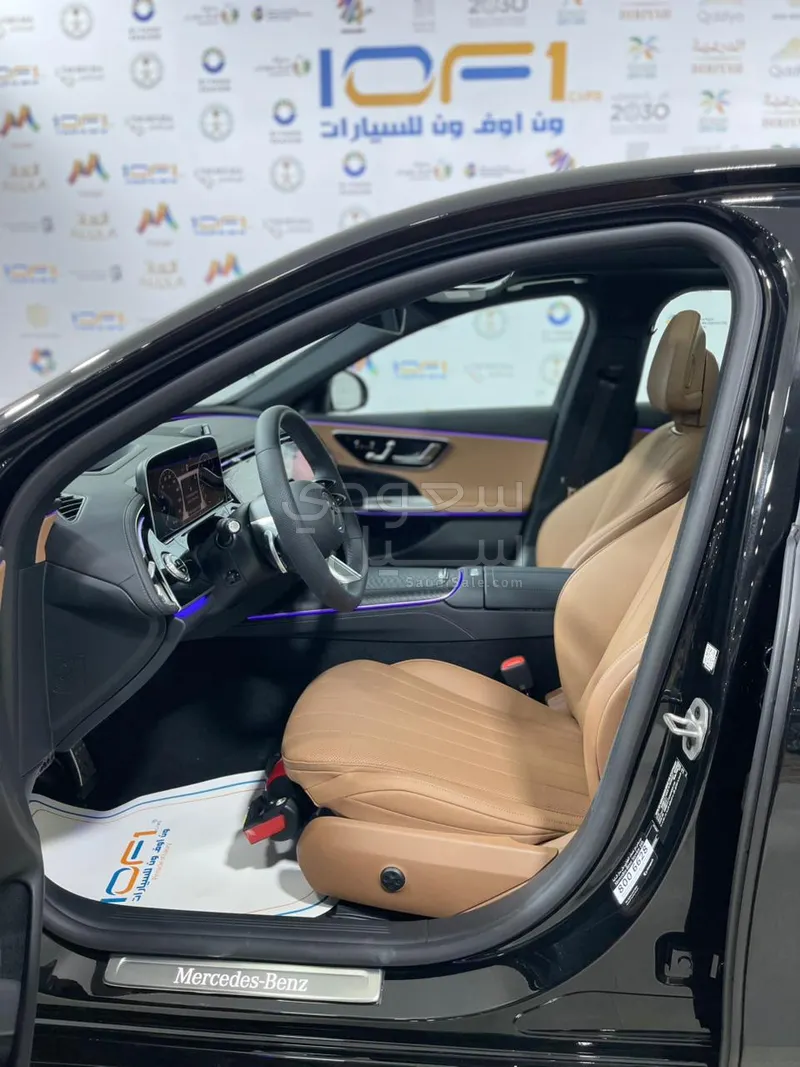 2025 مرسيدس - بنز إي 200