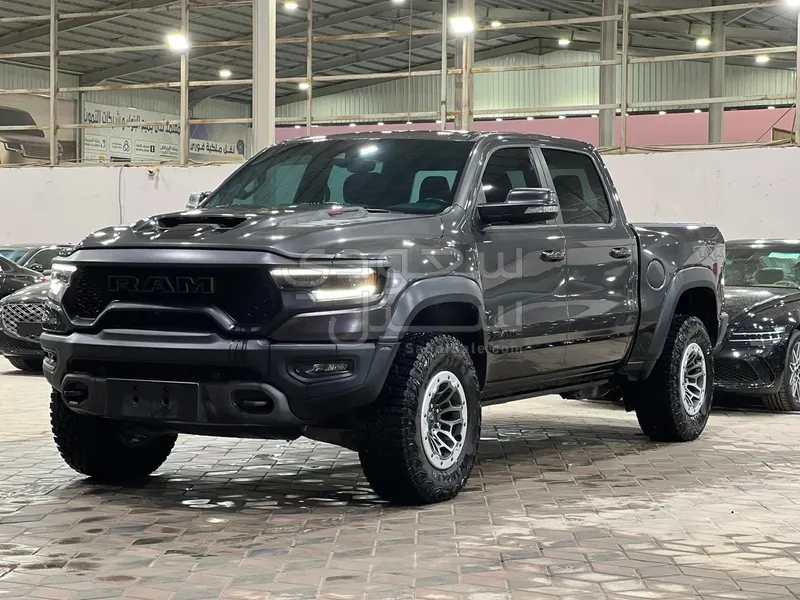 2022 دودج رام تي ار اكس