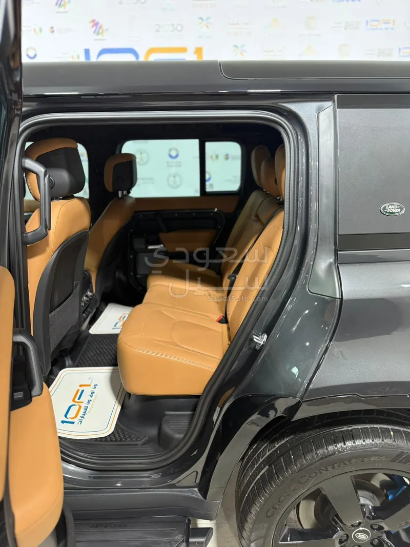 2023 لاند روفر ديفيندر اكس داينمك