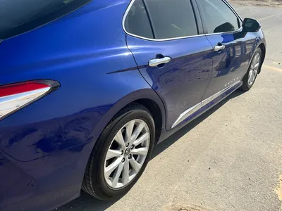 2019 تويوتا كامري جي ال اي