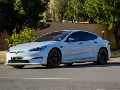 2023 تيسلا اس بليد