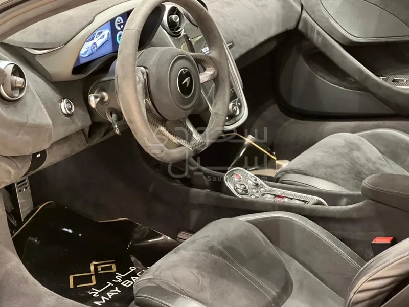 2020 مكلارين 600 إل تي