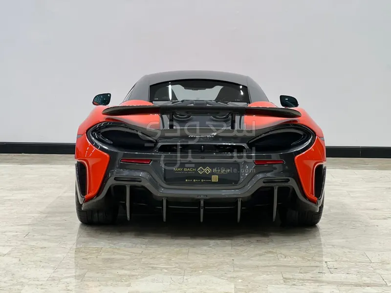2020 مكلارين 600 إل تي