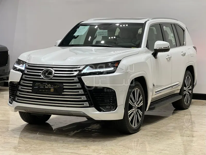 2024 لكزس إل إكس 600