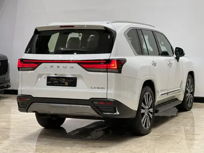 2024 لكزس إل إكس 600