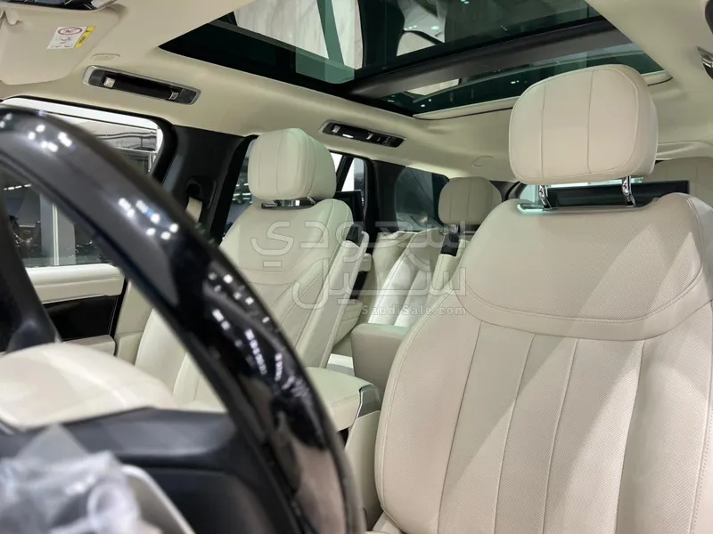 2023 لاند روفر رينج روفر اوتوبيوغرافي