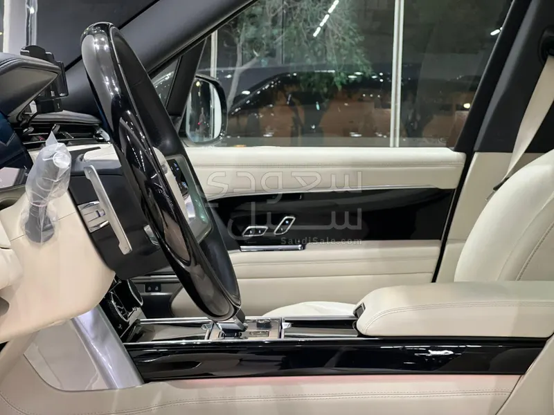 2023 لاند روفر رينج روفر اوتوبيوغرافي