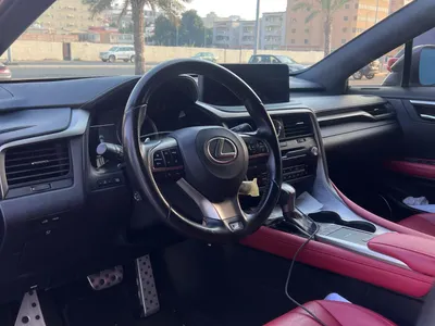 2022 لكزس أر إكس 350 إف