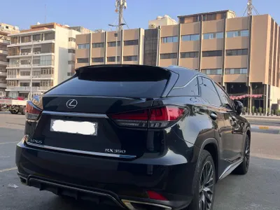 2022 لكزس أر إكس 350 إف